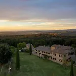 Borgo Gallinaio 32, Emma *