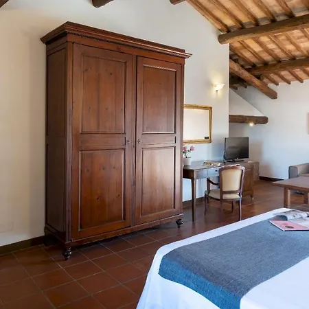 Villa Borgo Gallinaio 32, Emma *