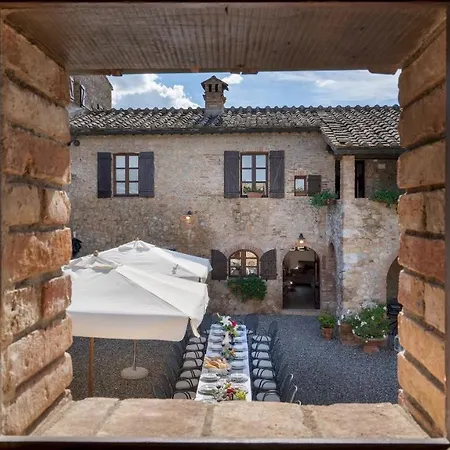 Villa Borgo Gallinaio 32, Emma *