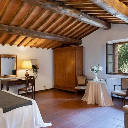 Villa Borgo Gallinaio 32, Emma Siena