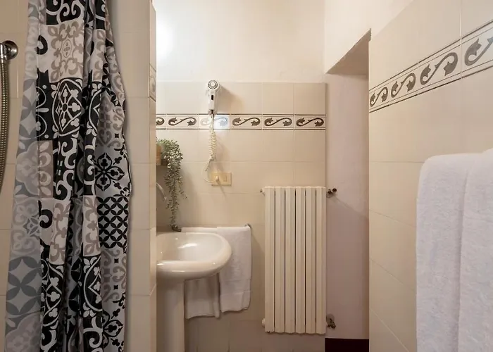 Borgo Gallinaio 32, Emma * Siena