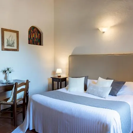 Villa Borgo Gallinaio 32, Emma *