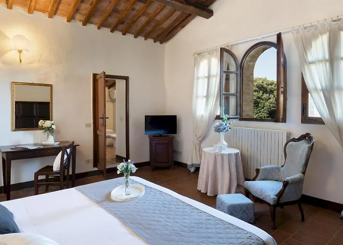 Borgo Gallinaio 32, Emma Βίλα