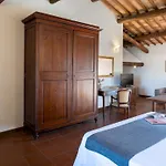 Villa Borgo Gallinaio 32, Emma *